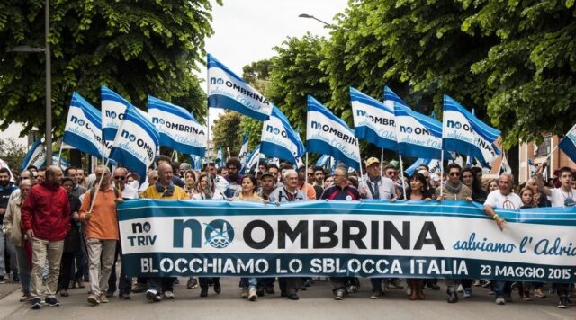 A photo of a No Ombrina protest in Lanciano, Abruzzo, Italy.